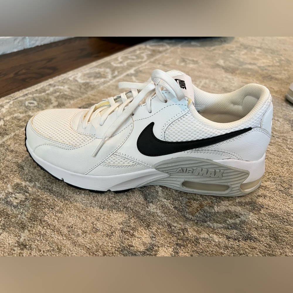 Nike air max excee shoes